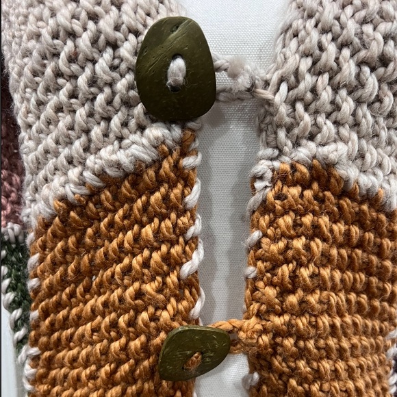 Handmade Long Crochet/Knitted Vest - Picture 6 of 11